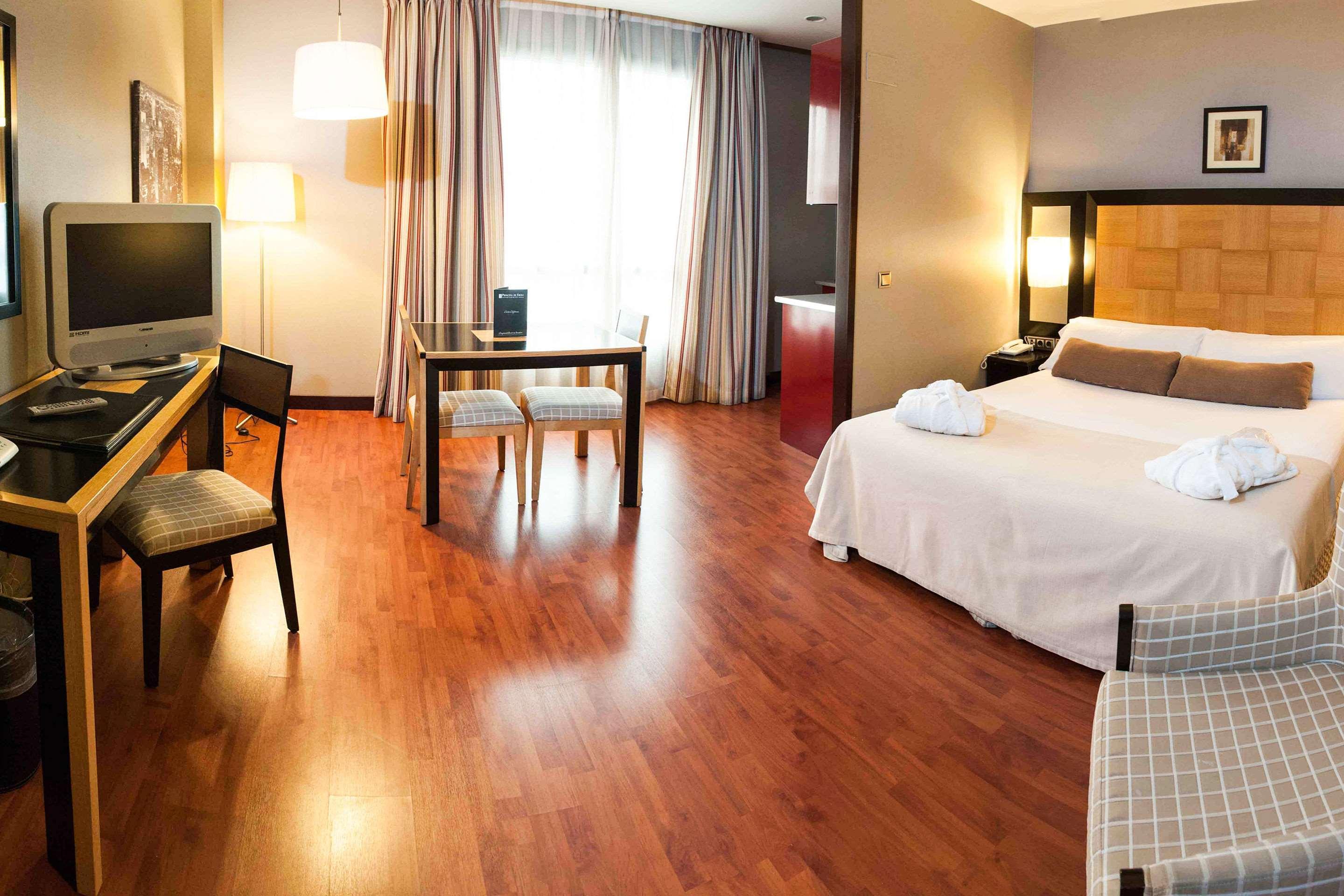 Sercotel Princesa De Eboli Пинто Екстериор снимка